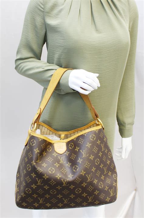 pm monogram louis vuitton|Louis Vuitton delightful pm size.